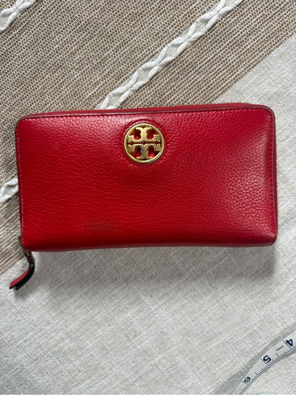 Tory Burch Red Pebbled Leather Britten Zip Around Continental Wallet Elevated